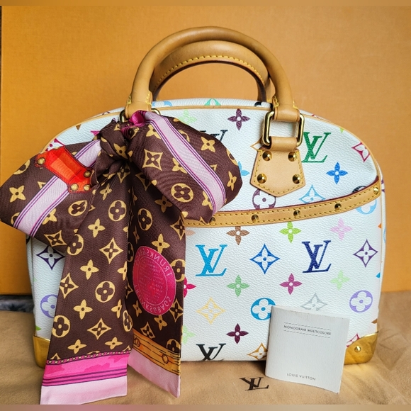 FibroFit's tweet image. So good I had to share! Check out all the items I'm loving on @Poshmarkapp #poshmark #fashion #style #shopmycloset #louisvuitton #badgleymischka: posh.mk/i8ZWEPmMnBb