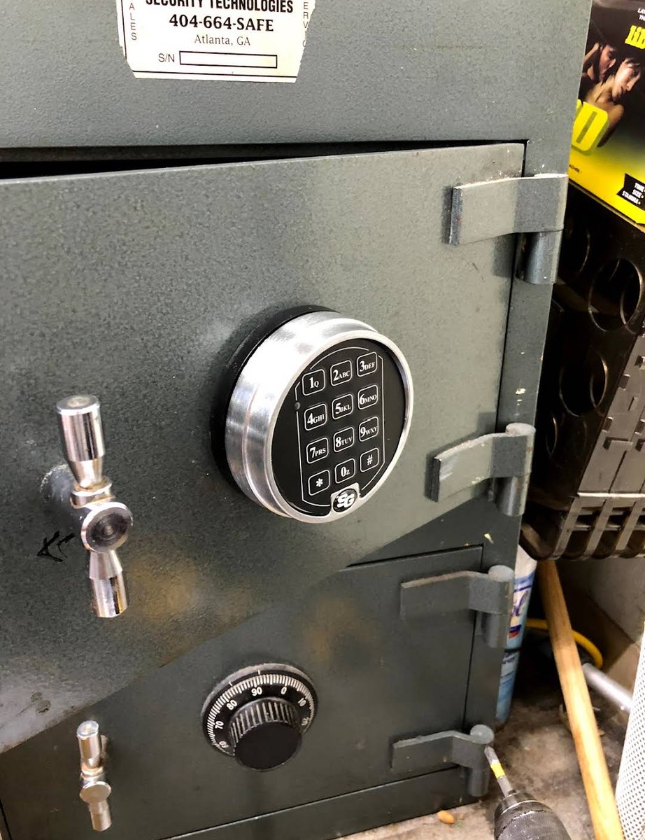 7mondaysL's tweet photo. 📷📷 Look at this impressive safe installation in Atlanta, Georgia! 📷📷 7 Mondays Locksmith specializes in providing top-notch security  solutions for businesses and homes. https://t.co/cZ2HNSY2kq 404-704-6530 #AtlantaLocksmith #AtlantaLocksmithService #LocksmithinAtlanta https://t.co/KbhH9sDOeZ