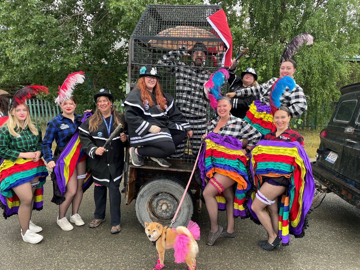 THANK YOU to all the volunteers who came to Canada Day today to showcase Rendezvous in the parade!