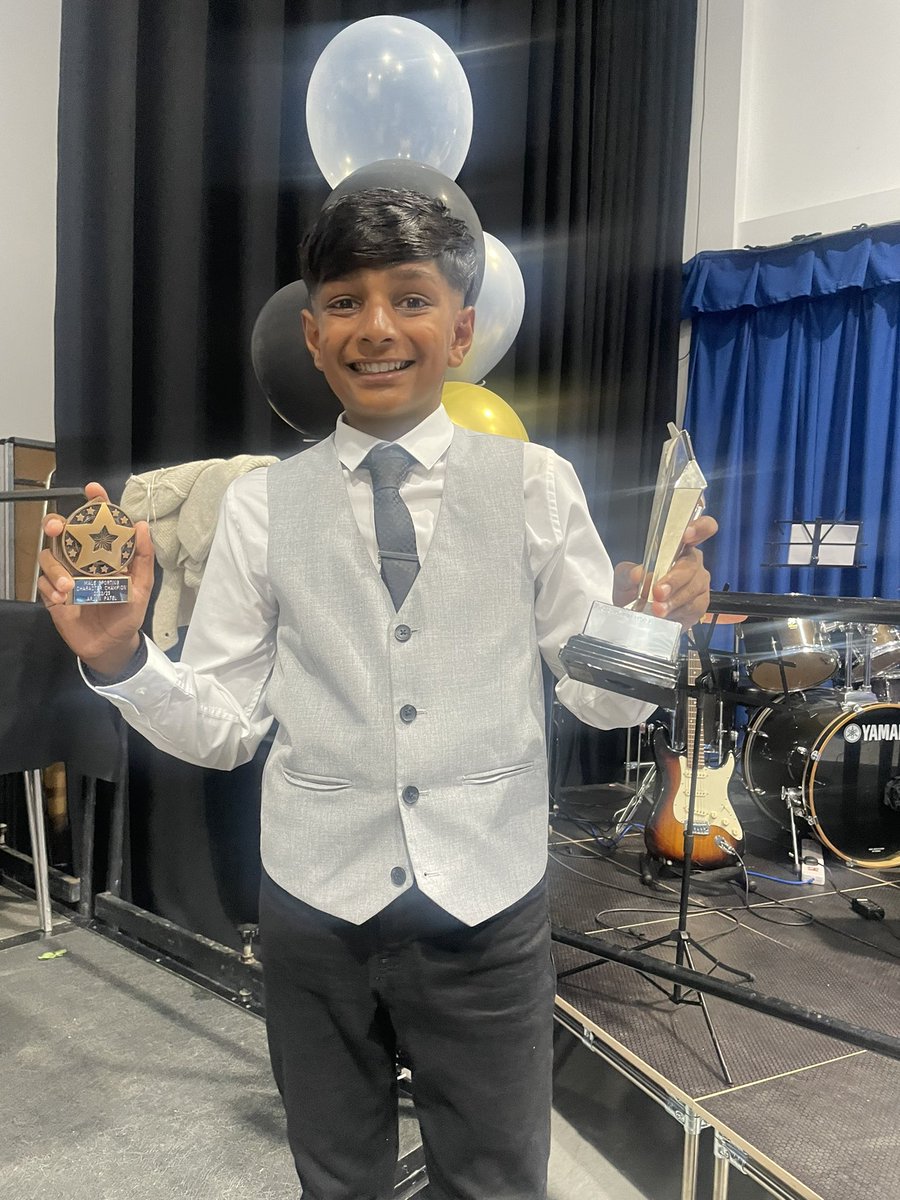 Sitel_Patel's tweet photo. What an absolute 💎 this boy is!
Outstanding end of Year 6 report, SATs results, and now this…Sportsman of the year! ⭐️⛹🏽‍♂️🏊🏾⚽️🥅🏅🏆
Thank you to all @kestrelmead for the support and being part of his journey. 
I know he’ll smash his next chapter @ManorHighSchool 😊 https://t.co/EnvN0aDVu9