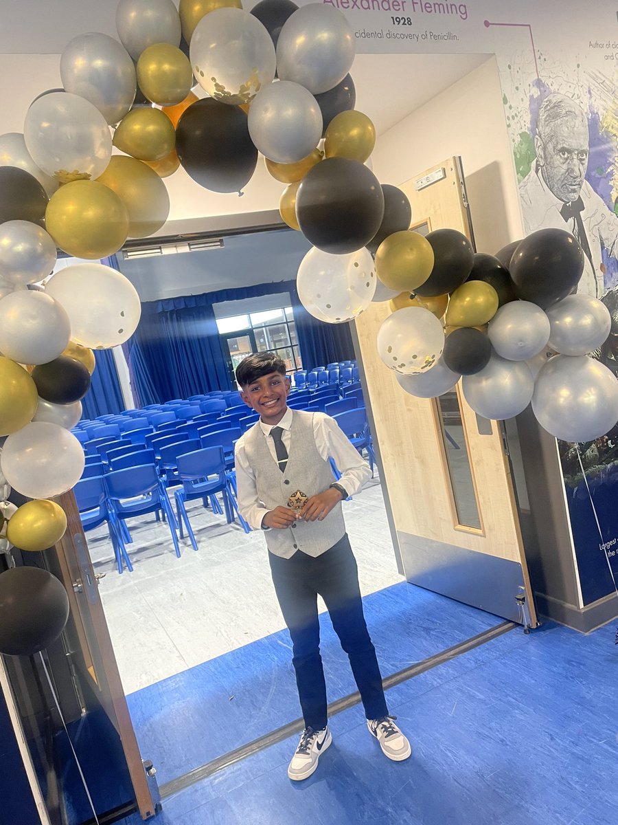 Sitel_Patel's tweet photo. What an absolute 💎 this boy is!
Outstanding end of Year 6 report, SATs results, and now this…Sportsman of the year! ⭐️⛹🏽‍♂️🏊🏾⚽️🥅🏅🏆
Thank you to all @kestrelmead for the support and being part of his journey. 
I know he’ll smash his next chapter @ManorHighSchool 😊 https://t.co/EnvN0aDVu9