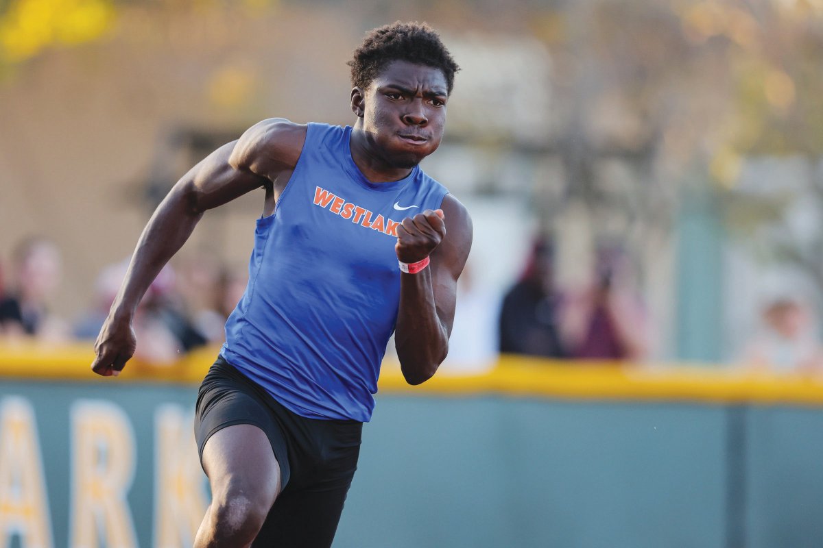 Super shout-out to <a href="/IfeOrekoya/">Ife Orekoya</a>, who had the confidence to introduce himself at Westlake High football practice yesterday. Loved talking with this young man. Wide receiver is one of fastest sprinters in the state in track &amp; field. He's aiming for 400 state crown in 2024.