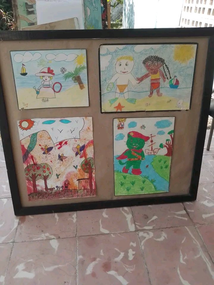 YhindraB's tweet photo. Talleres de verano en Cabañas #Mariel.
Niños integrantes de la casa de cultura Celia Sánchez,toman pincel en mano y dibujan sus propios sueños.
#VeranoConAmor https://t.co/BL4hEStRTm