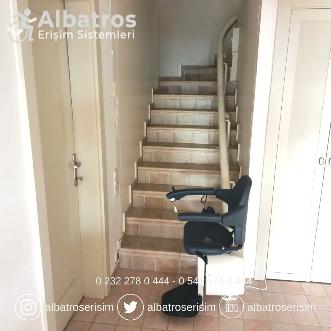 Handicare stairlift Freecurve  #bodrum
albatrosaccess.com
albatroserisim.com.tr
albatroserisim.com
merdivenasansorum.com 0(232)2780444
0(542)1740444
 #bodrum #handicare #albatroserisim #merdivenasansorleri #stairlift #cesme #kusadasi #didim #izmir #albatrosaccess