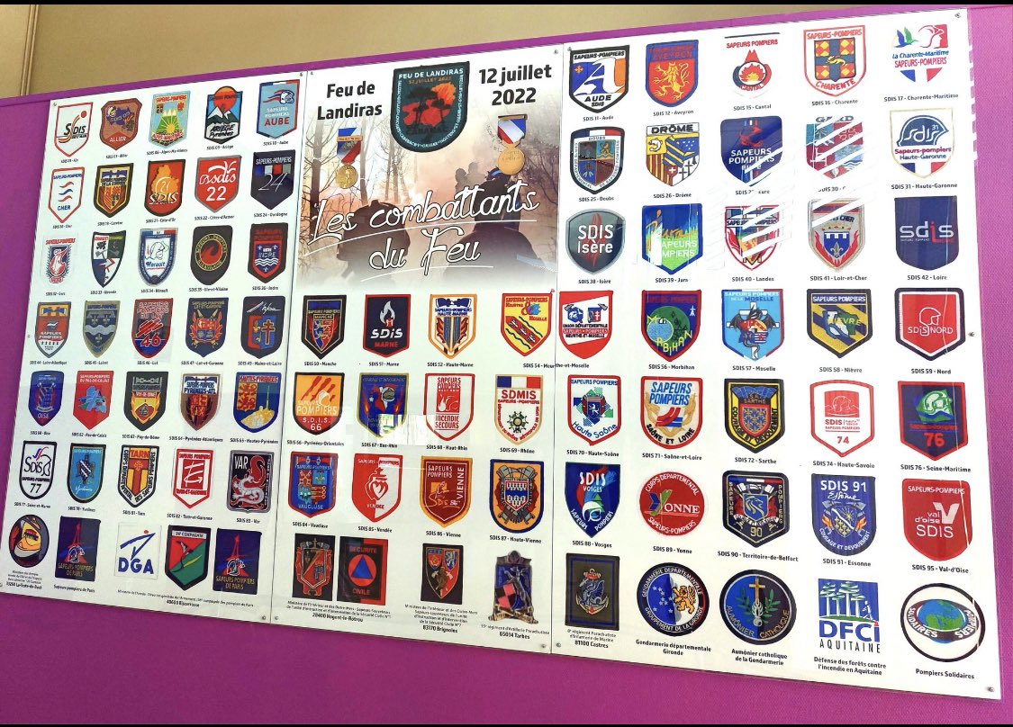 🚒🚒 Tout seul on va plus vite. Ensemble on va plus loin. Il y a un an c’est la France entière qui faisait route vers la Gironde. Un honneur de voir l’écusson et le logo de notre association sur ce tableau. 🙏🙏