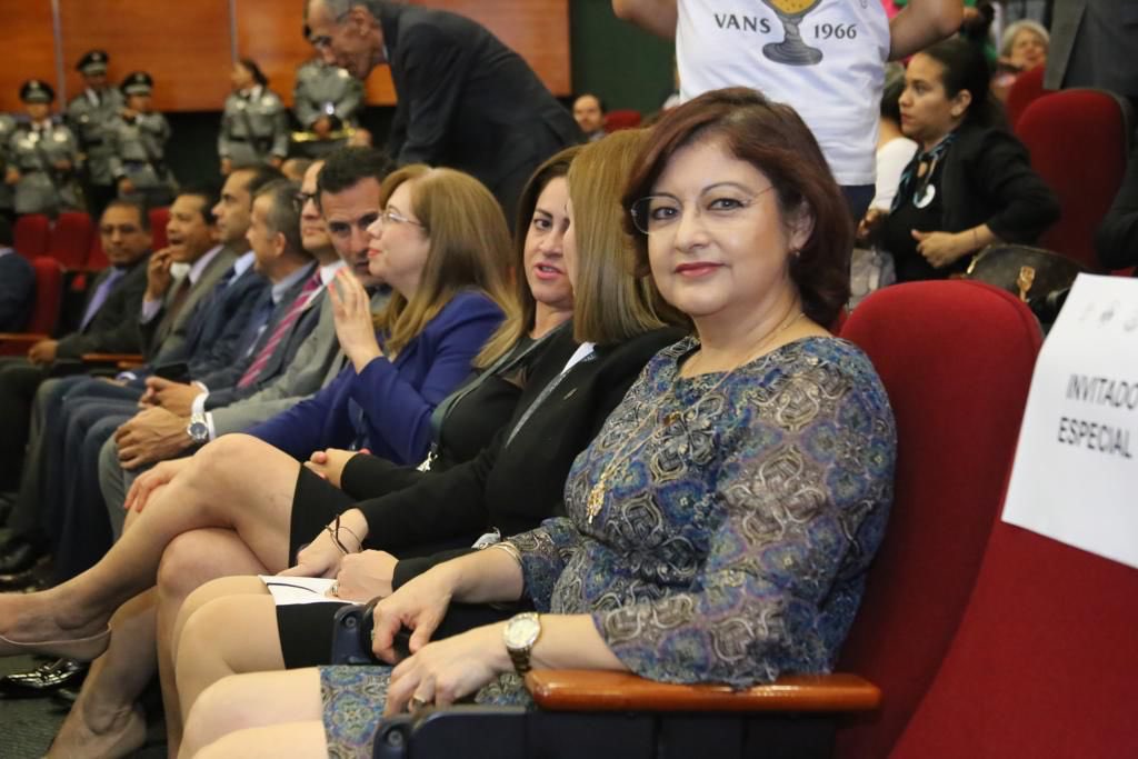 CCPMichoacan's tweet photo. Nuestra Presidente, la C.P.C. Ma. de Lourdes Vázquez Moreno, acompañó a la Comunidad Jurídica de Michoacán, en su celebración por el el Día de la Abogada y el Abogado.

Muchas felicidades a quienes a través de esta profesión se dedican a defender la justicia. https://t.co/gjEnw3rcFM