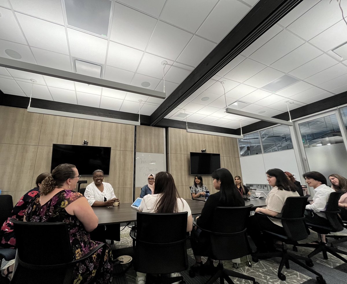 BardishKW's tweet photo. “The #CSJ Program offered us a great opportunity to gain real work experience and create meaningful impacts.” 

#DYK: Dr. Nyambi &amp; @medadotorg team matched #GoC #CSJ2023 funding to give #LeadersToday 16-week placements?

Way to go Melanie, Cathy, Arisha, Alissa, Oscar, and Khola! https://t.co/N6mbTuC1a2