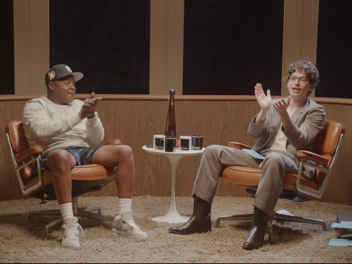 AdamFriedland's tweet image. The Adam Friedland Show - Jadakiss

youtu.be/UY2QwZEePWg