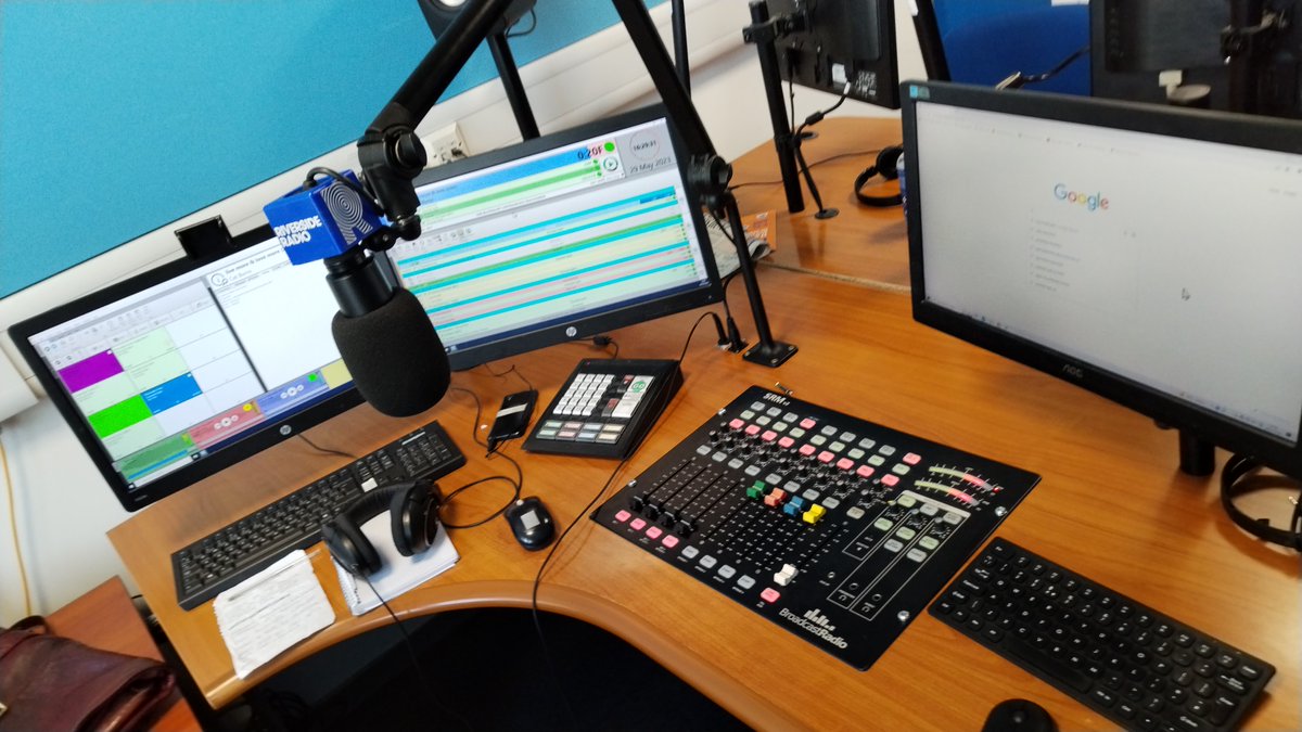 PabloRequejo01's tweet photo. #OnAir
Join me @ThisisRiverside from 10pm on Riverside Late. Tune in DAB radio, Smart Speaker, application o https://t.co/CmbtVlxGJv
#radio #latenightradio #swlondonlife #london #radiopresenter #richmond #merton #lambeth #wandsworth #radioshow https://t.co/3uXTdXgdja