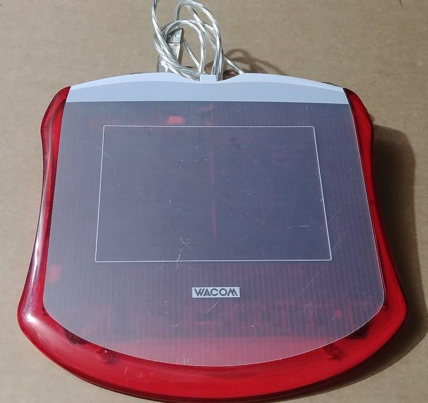 ComputerLove_'s tweet photo. Wacom Graphire ET-0405-U Drawing Tablet (1999/2000) https://t.co/S3uXh5850u