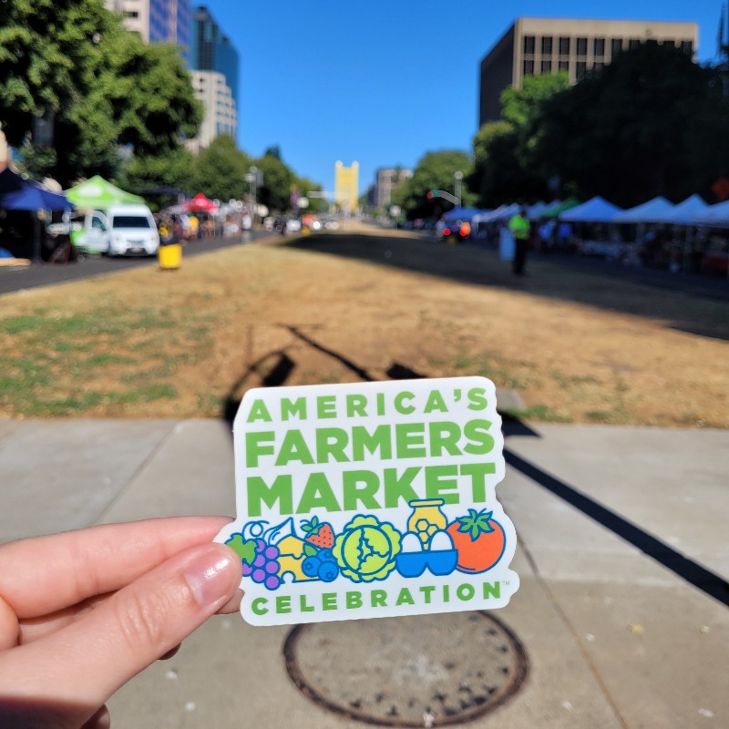 Farmland's tweet photo. Vote for your favorite farmers market to help them win a piece of the $15,000 prize pool and bragging rights!