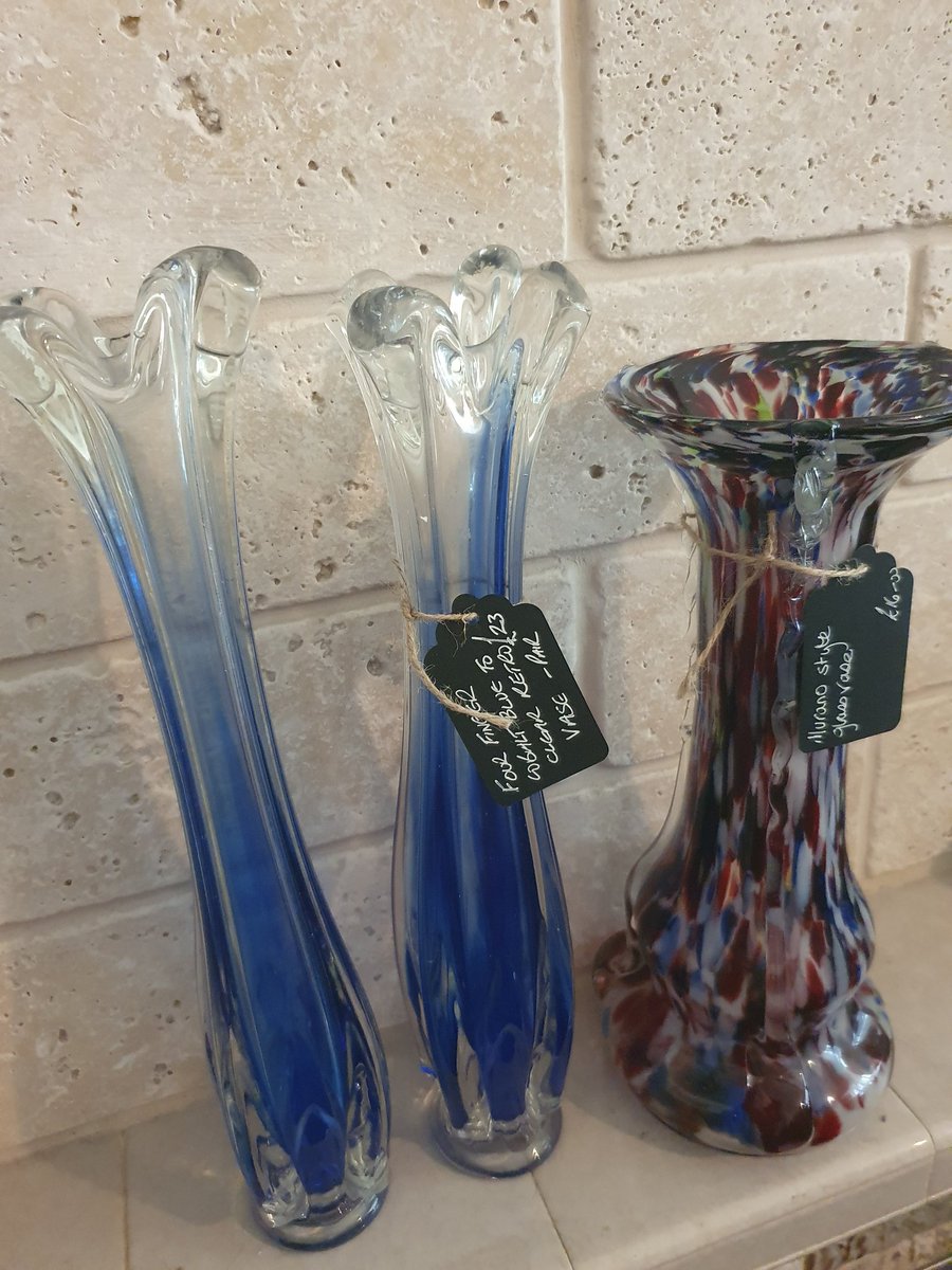 #vintageshowandsell.These items went into my Vintage Lincs cabinet (Cleethorpes) this week