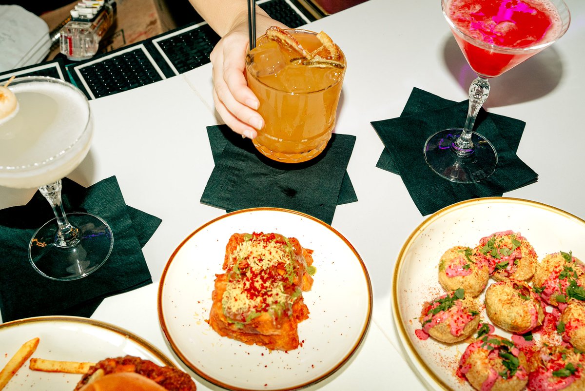 mikeyricks24's tweet image. 😎