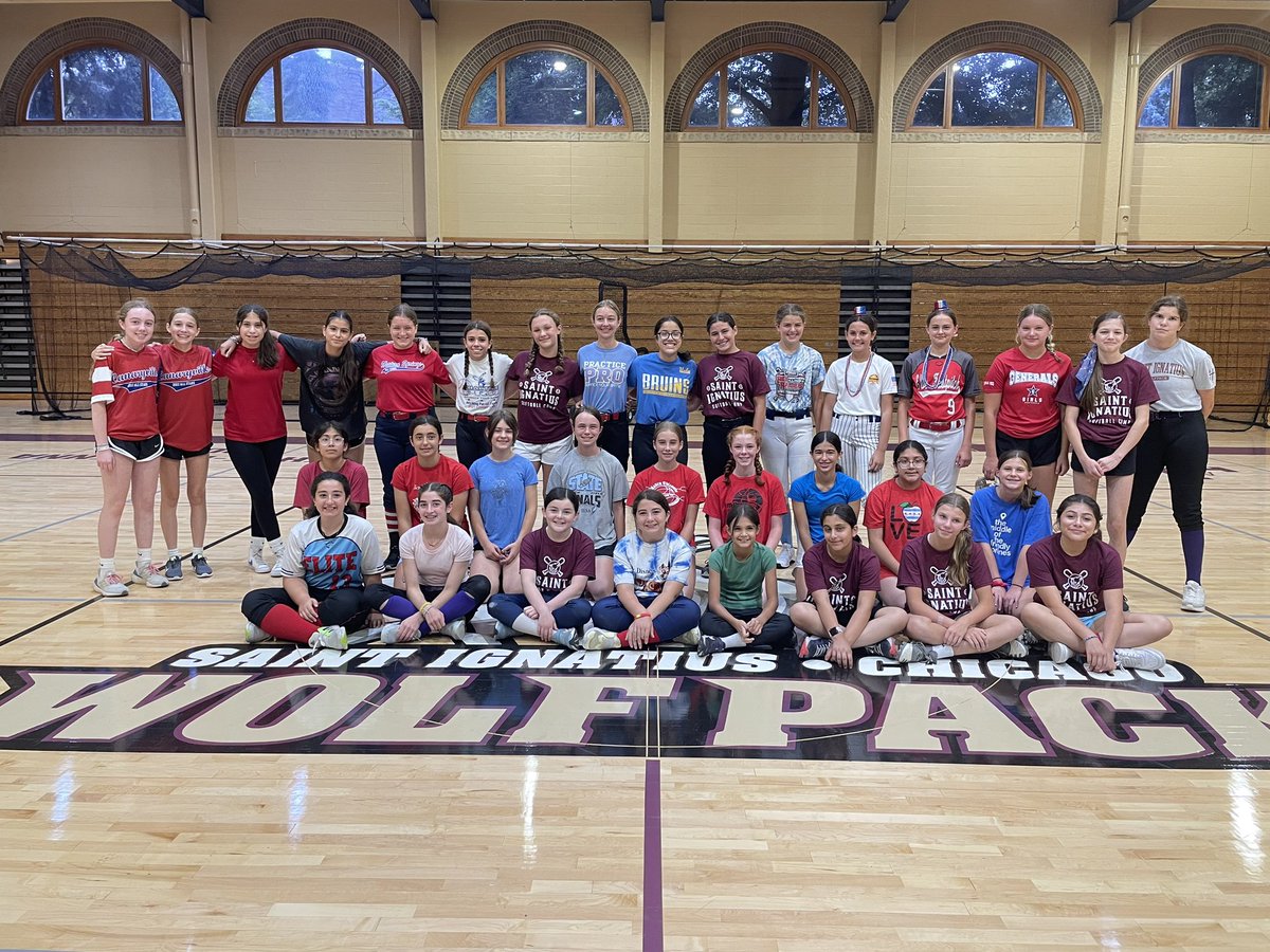 SIWolfpackSFBL's tweet photo. The 2023 edition of the Wolfpack Softball Camp in their red, white and blue gear. #futurewolfpack https://t.co/Ylushb1T2L