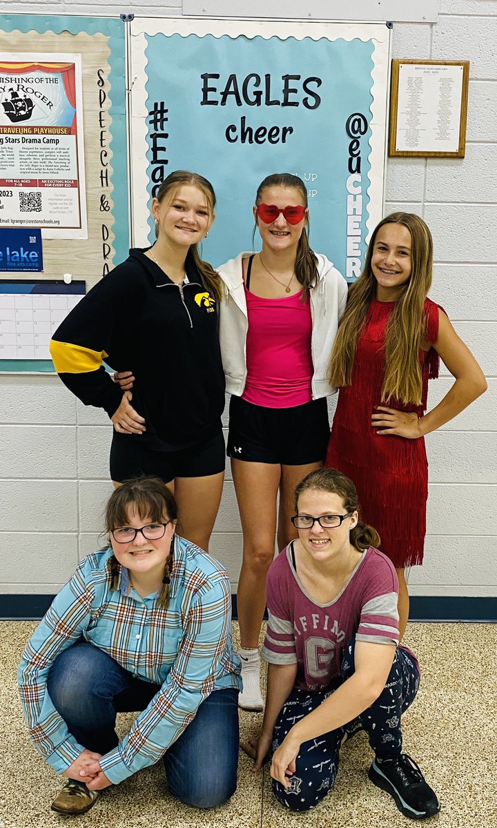 CheerEu's tweet photo. Our 2023 Football 🏈 Cheer 📣 season is off to a fabulous start! We took a break from toe touches and High V’s to prep for the BEST spirit dress-up themes yet!!! 

#levelupanddressup #WEhaveSPIRIT #acknowledgeyourcollege #Barbiegirl #flapper1920 #westernwear #sleepytime https://t.co/Ulc9lJhguE