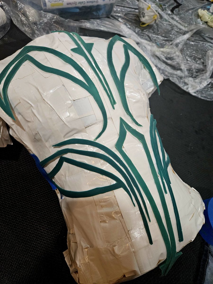 waffles_beware's tweet photo. The last step for the detailing is casting those molds in polyurethane rubber https://t.co/a6IOAPx3SY
