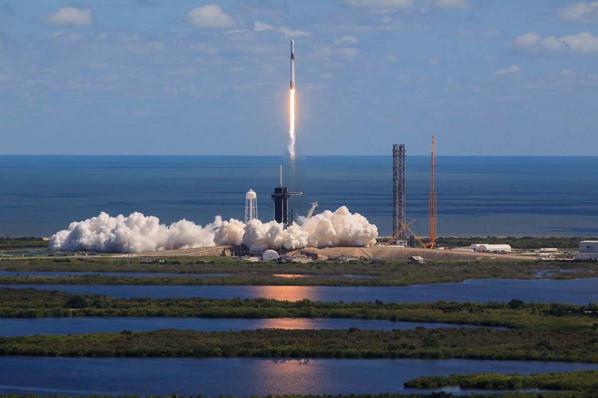 NASA tweet media