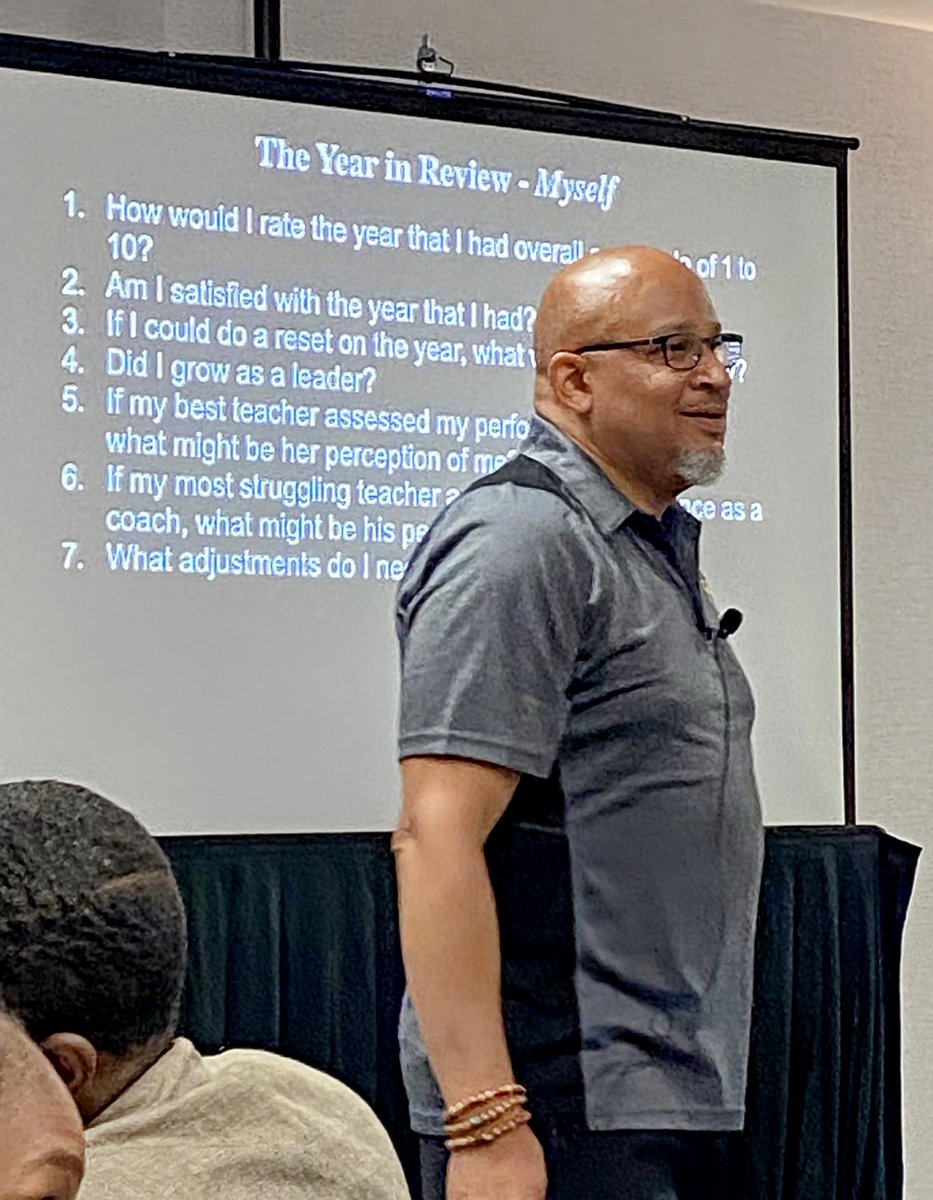 PrincipalKafele's tweet photo. What a POWERFUL two days of the School Leadership Institute with Principal Kafele. Looking forward to Year 7 next summer in a city to be determined. #bam https://t.co/Cd8HpV1smw