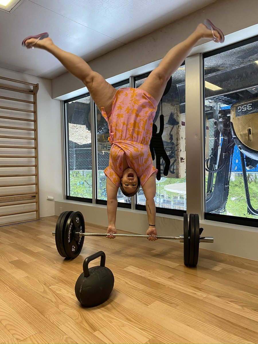 Laíssa Alves tweet media