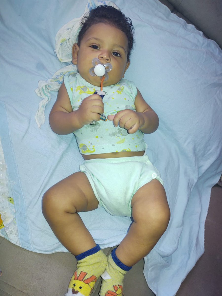AmandaClimacoo's tweet image. Meu filho é lindo.
#Bbzão #oFabuloso #6meses 💙 
@bebeslove123