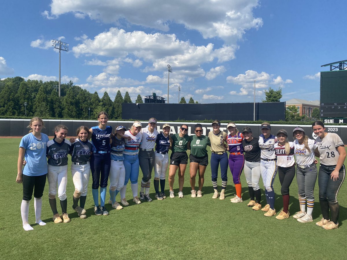 KylieSpecht2025's tweet photo. Always fun camping with my @TeamNCBaylog16U girls! I had a blast camping @CharlotteSB and can’t wait to come back!! Thank you @ashleychastain, @jodydavidson, @cj_leighton, @Drew_Demers_ and staff for a great experience! #GOTEAMYELLOW https://t.co/MFshatolh2