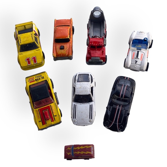 QLCuties's tweet photo. So good I had to share! Check out all the items I'm loving on @Poshmarkapp from @LikaSchindler #poshmark #fashion #style #shopmycloset #hotwheels #ryansworld: https://t.co/a7xS9yoyyf https://t.co/WJ3ErMLdpR