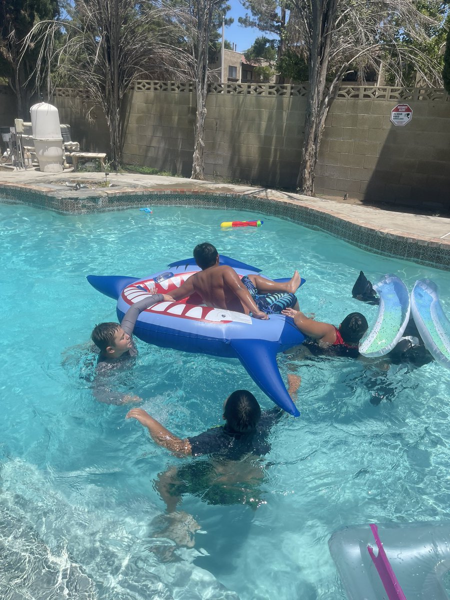 MoonPrincess637's tweet photo. @CashApp My kids! https://t.co/TEWpWMLU0B
