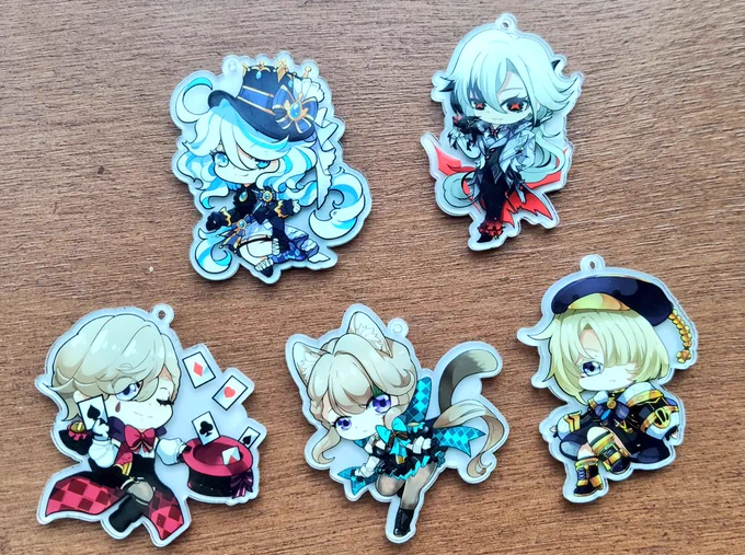 Also thanks for   to made me the express order Also they are in my side booth  can see the quality more close  #Genshinlmpact #genshin #Fontaine #Furina #Arlecchino