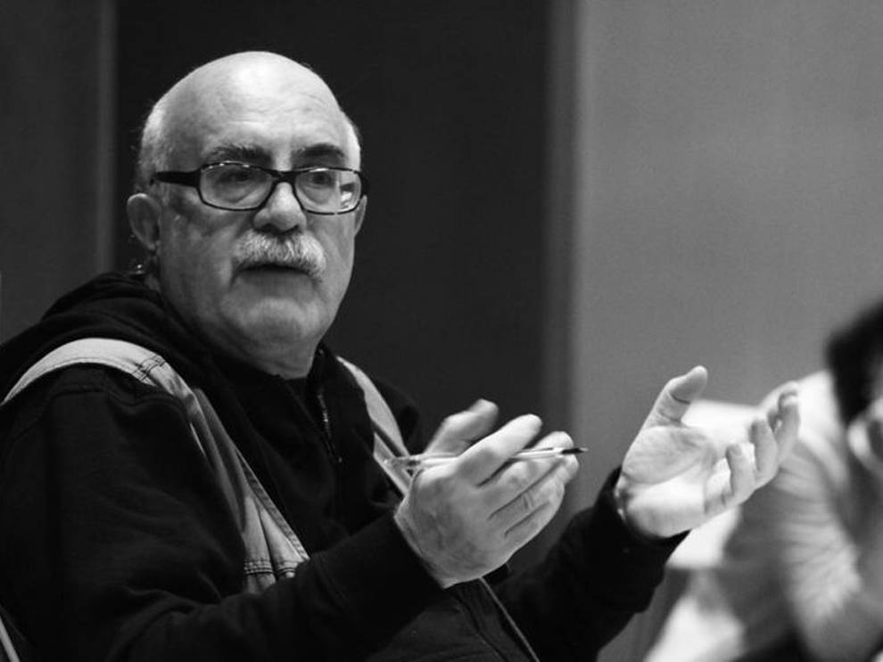 Cía. Los Endebles tweet media