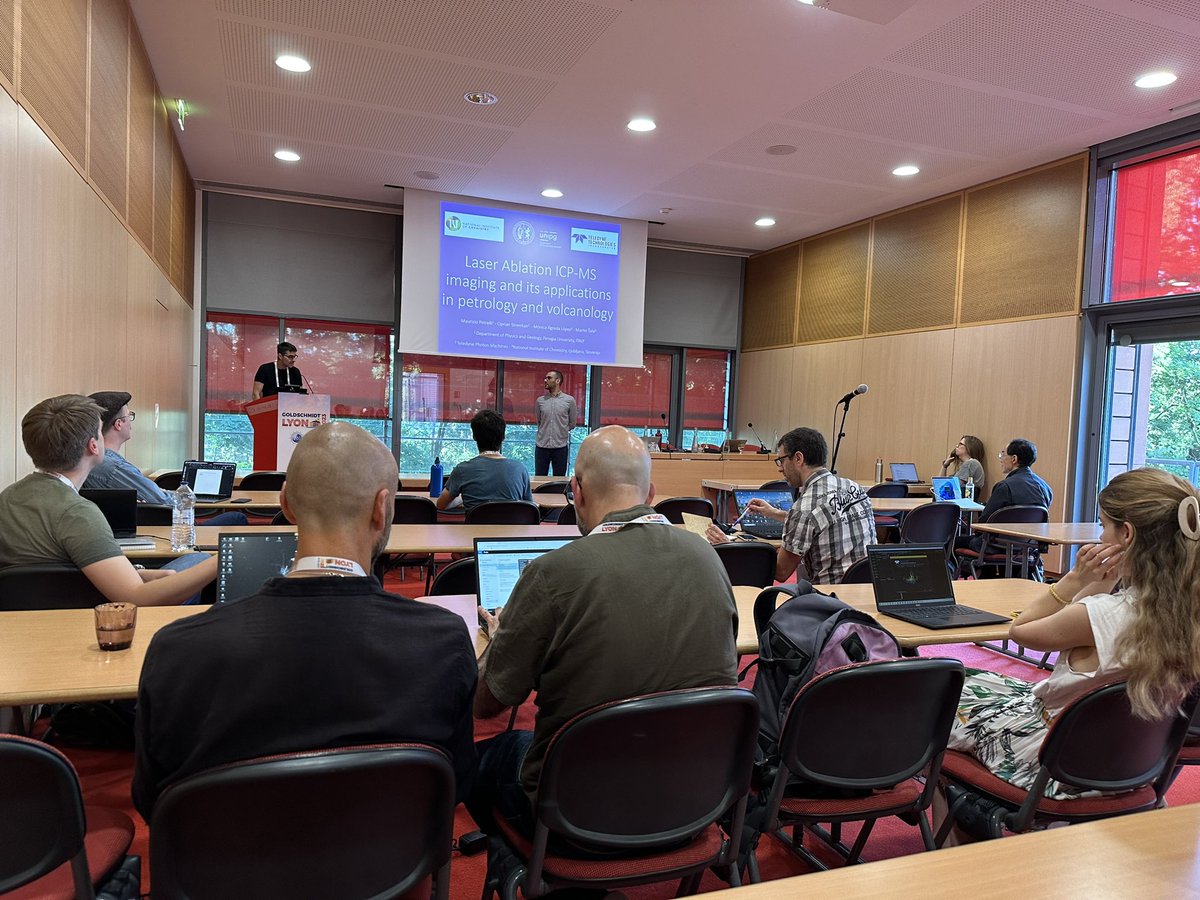 PimKaskes's tweet photo. Great @goldschmidt2023 conference in Lyon this week with a cool LA-ICP-MS workshop, catching up with old friends and meeting new collaborators 😊! Tomorrow my talk on #clumped isotopes from the #Chicxulub crater, can’t wait! @EAG_ @VUBrussel @ULBruxelles @geochemsoc @WtnschpBXL https://t.co/YTpe8h0FCq