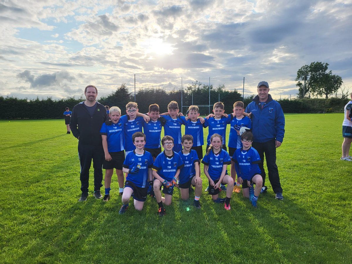 DoohamletGFC's tweet photo. Many congratulations to our victorious u-11 team and management who won their Spring League final this evening.  Well done all 🔵⚫️🔵💪💪💪 https://t.co/2OgHqb83Kz