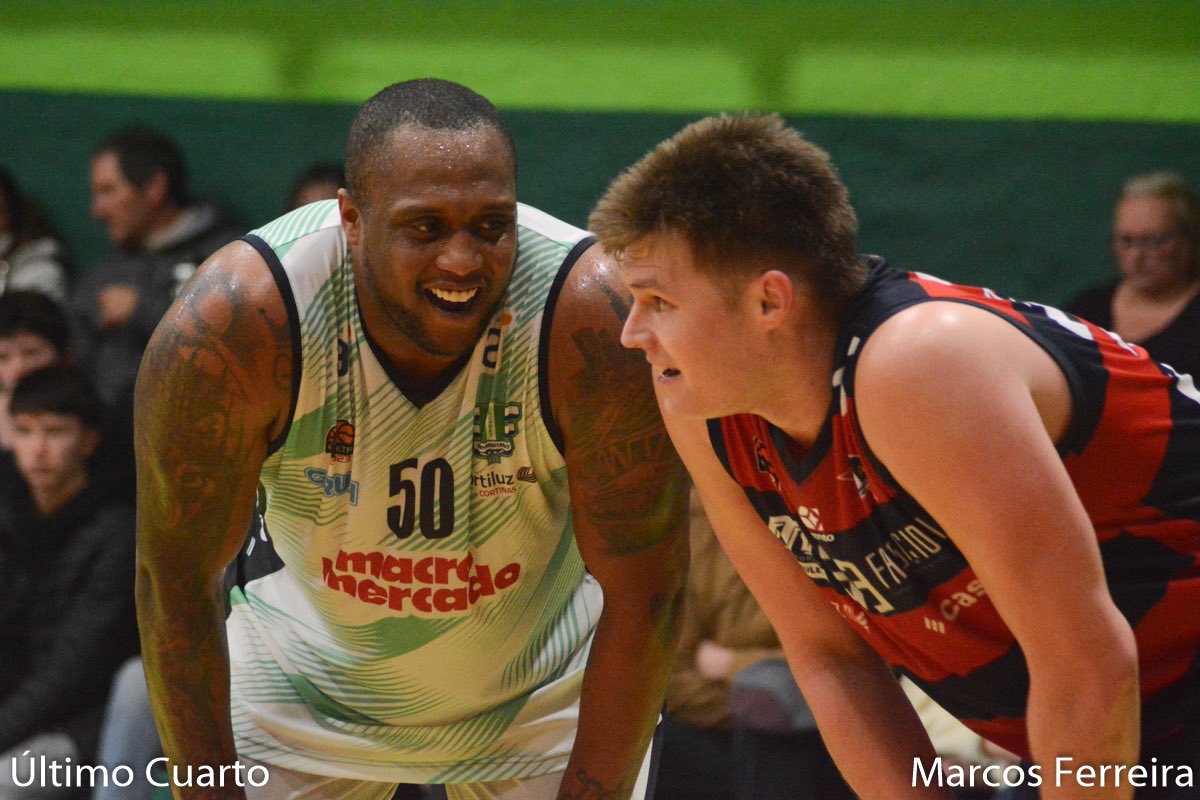 💪 ¡<a href="/Club_UA/">Unión Atlética</a> derrotó al 𝐥𝐢́𝐝𝐞𝐫!

🎙️ ¡Vivila en Último Cuarto!

📸 <a href="/m_ferreira83/">Marcos Ferreira</a>