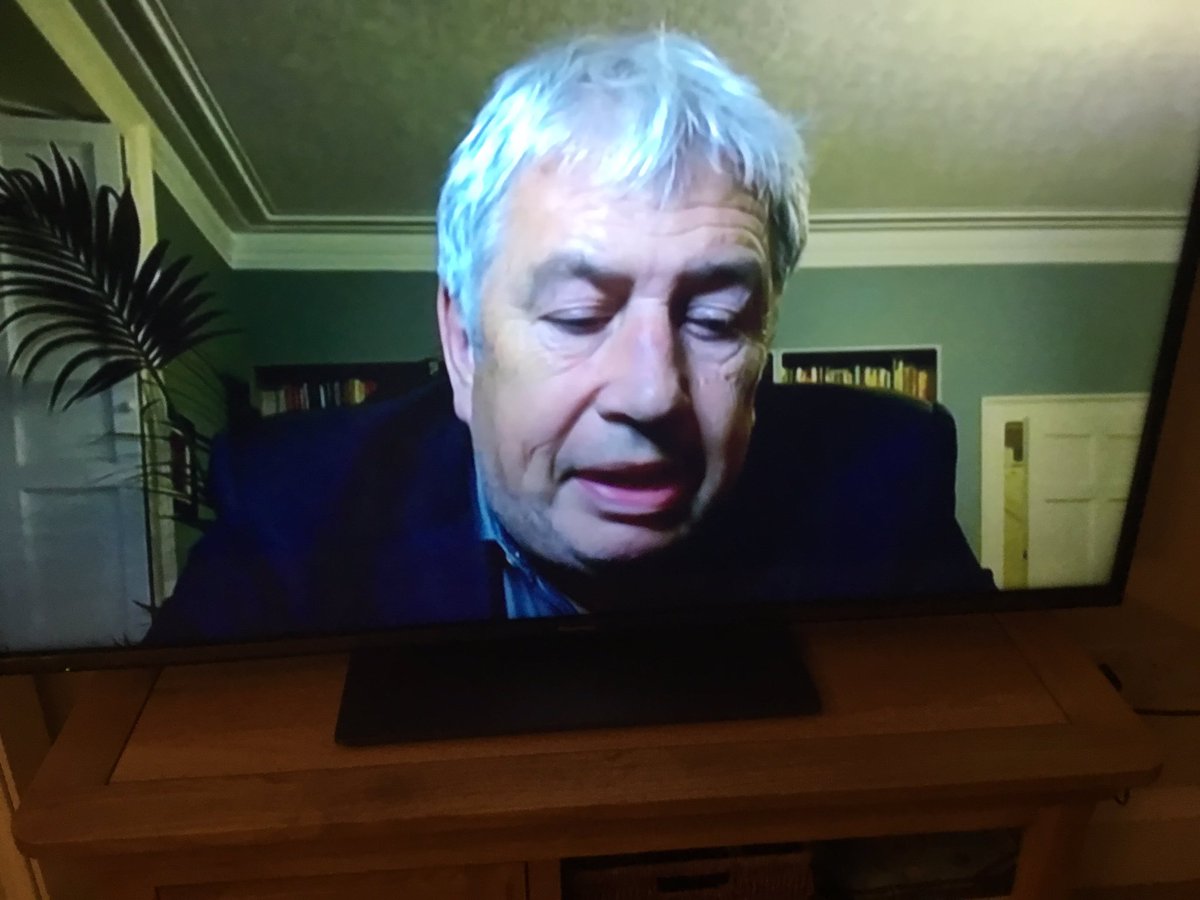 No matter what the outcome of Huw Edwards problems can all decent people agree that this piece of 💩 is the lowest form of vermin on the planet.