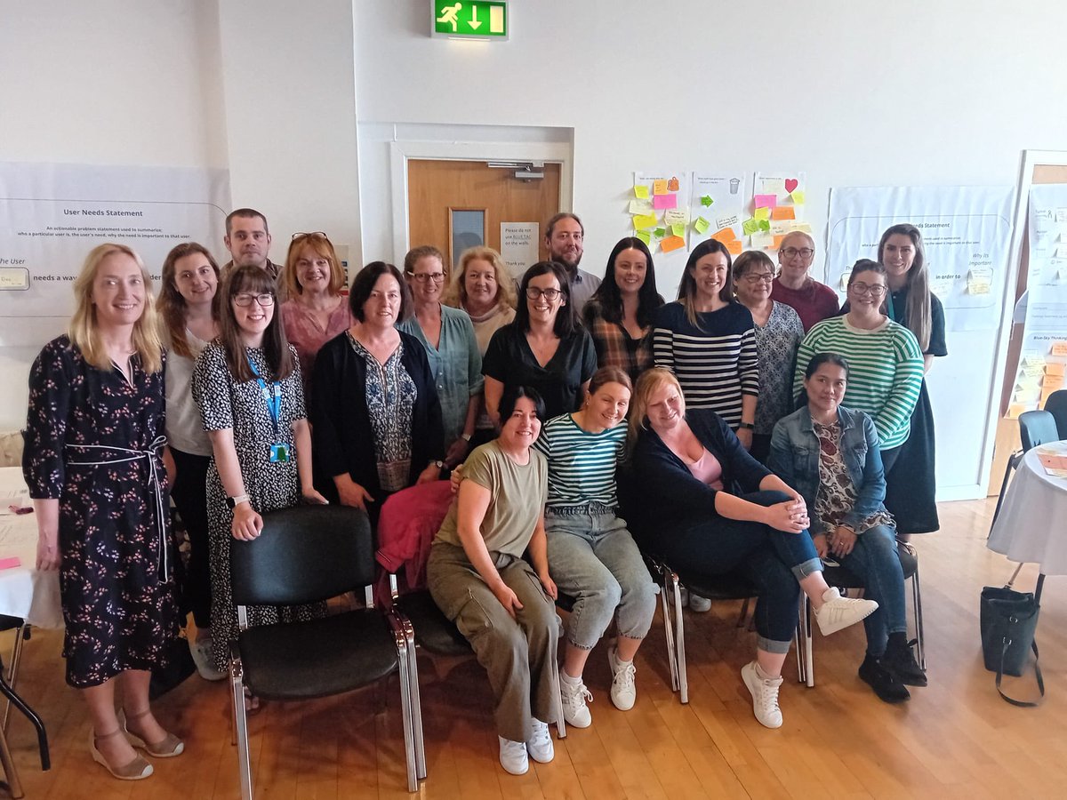 CHI daycare and clinical trials team working together planning their future. Looking ahead #ourchildrenshospital and a great photo too <a href="/MaeveMK/">Maeve Kelleher</a> <a href="/EllenPBarry/">Ellen Barry</a>