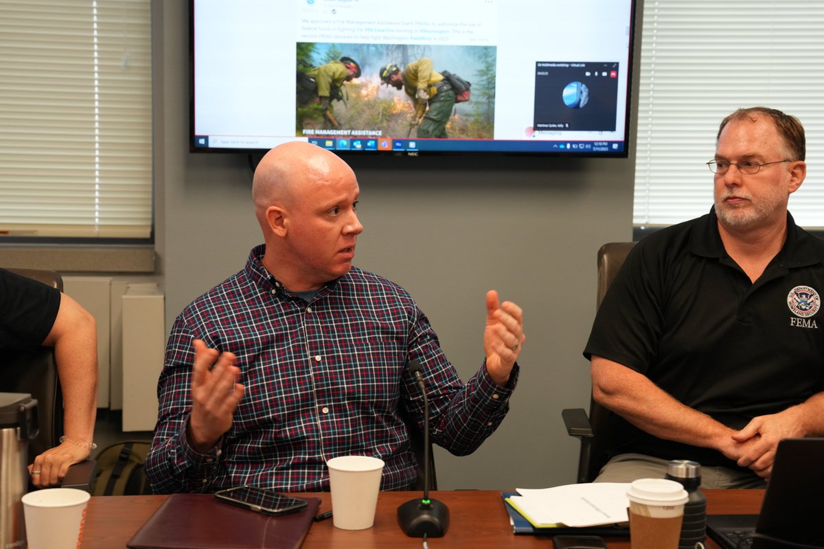 femaregion5's tweet photo. Digital landscapes change often and that means we have to shift in order to reach all communities - especially after disaster. We hosted our communications teams from across the U.S this week to talk strategy on strengthening our outreach through social and traditional media. https://t.co/ZyXzX8uINR