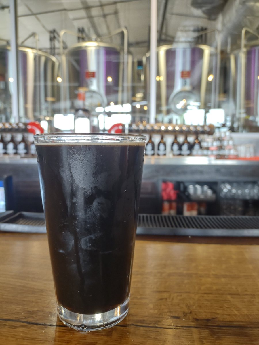 BeerSnobSean's tweet image. Well, I'm done now, LOL.  Final brewery taproom visit of the day is @FindlayBrewing.  This porter is super easy going down, a good one for summer.  Gotta start looking for potentials for tomorrow. I already got a sticker here @1SickAssFool!  @MikeSlomba #BEER #ILikeBeer #loveit