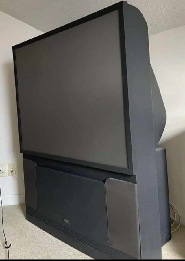 Did anyone play video games on this type of TV back in the day?