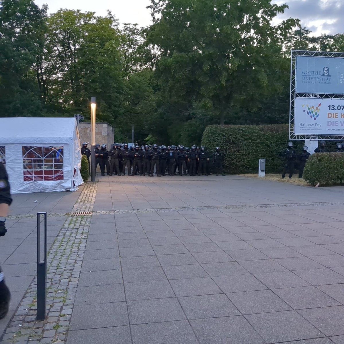 Alexander Kern tweet media