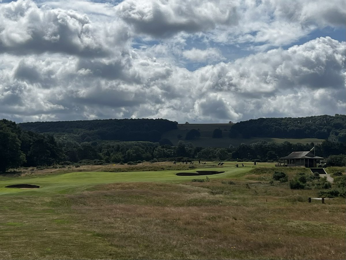 trickgolfshow's tweet photo. Nice to get the clubs out today #Golfing at the fabulous @GantonGC @Team_Ganton the course was in excellent condition - big thanks to #Ganton for the hospitality @YUGCUK @PGAYorkshire @golfingherald @EnglandGolf such a fantastic course @NCG_com @YORKSHIREGOLFER β³οΈ https://t.co/B4v9yX5L9E