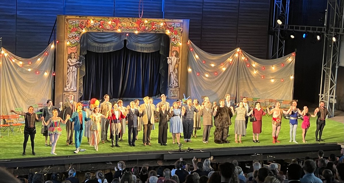 SarahPlayfair's tweet photo. Fabulous OperaFirst performance of The Bartered Bride this evening @GarsingtonOpera this evening - congratulations to a wonderful cast of Young Artists under the baton of @tesskjackson with @philharmonia! https://t.co/LAON9a0f60