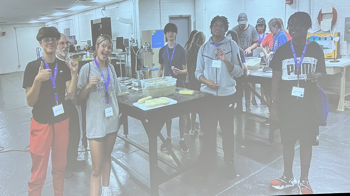 ThomasS29440172's tweet image. #TNTECH engineering and computer camp. Emery loved it