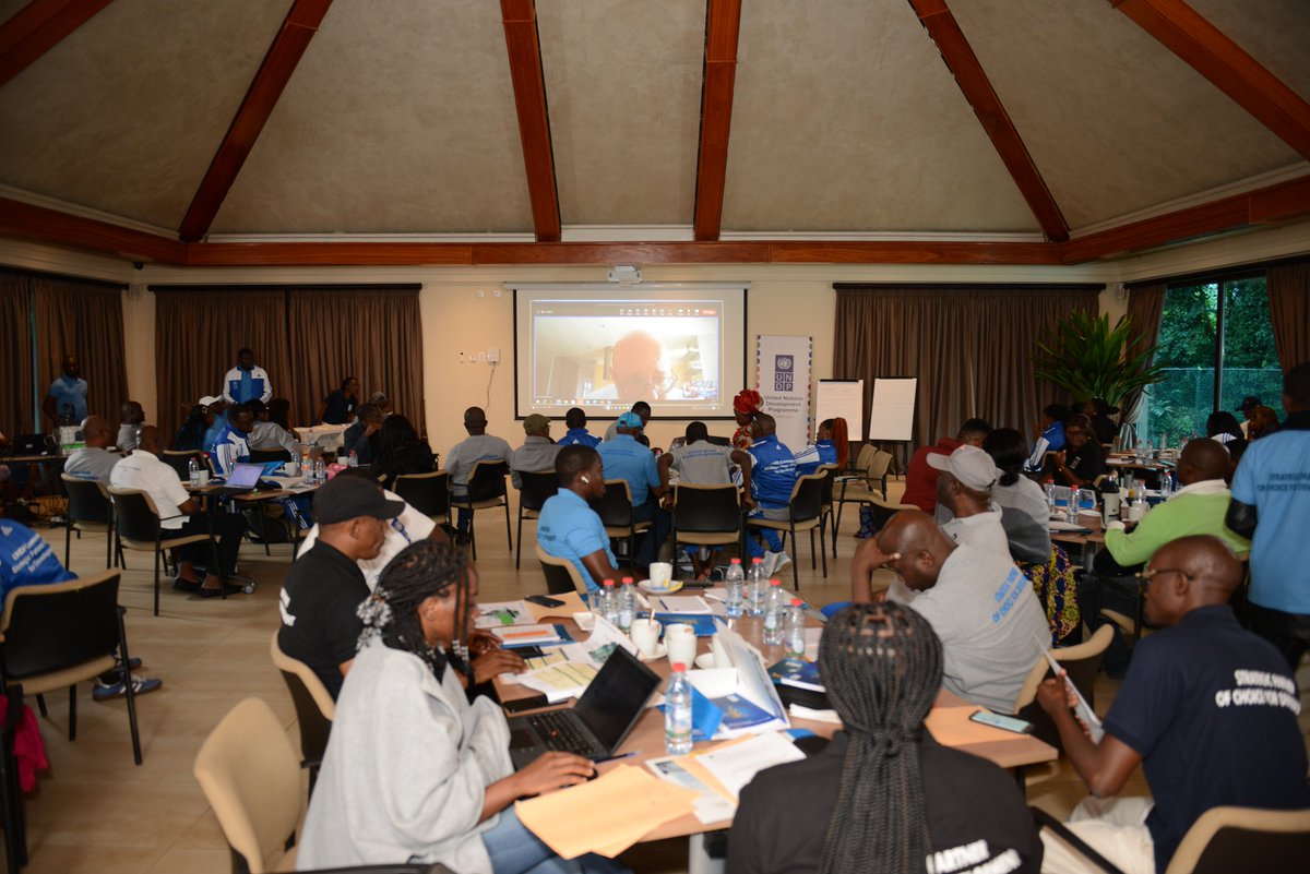 PNUDCameroun's tweet photo. Day 2, #AnnualRetreat2023

💁🏿‍♂️Highlighted UNDP's impact,
obstacles &amp; staff actions to magnify results.
💁🏿‍♂️Motivated staff on trust &amp; personal dev.
💁🏿‍♂️Inspired staff #Leadership w/ the People 2030 Strategy &amp; UN Leadership Framework 
💁🏿‍♂️Coached staff on career dev. &amp; work-life balance https://t.co/kRur4zCvmE