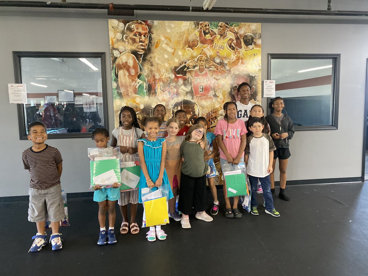 Congratulations to our community site winner <a href="/jeb_center/">Jesse E. Barnett Jr. Enrichment Center</a> Jesse E. Barnett Jr Enrichment Center for having the highest overall <a href="/FEVtutor/">FEV Tutor</a> attendance during the @JCPSBackpackLg !  We appreciate everything you do for JCPS scholars! <a href="/JCPSKY/">JCPS</a>