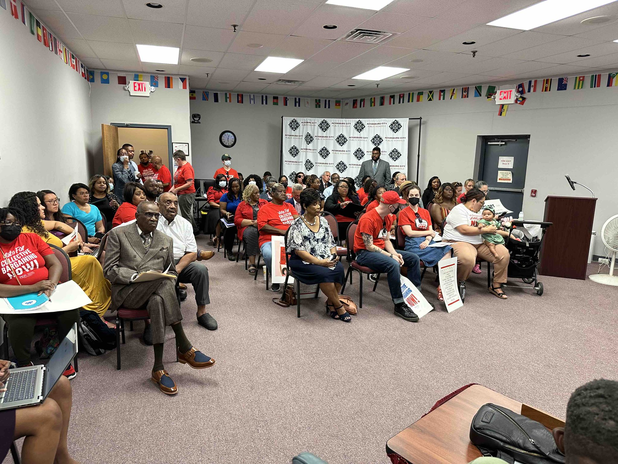 Petersburg Schools on Twitter "Our school board meeting is underway