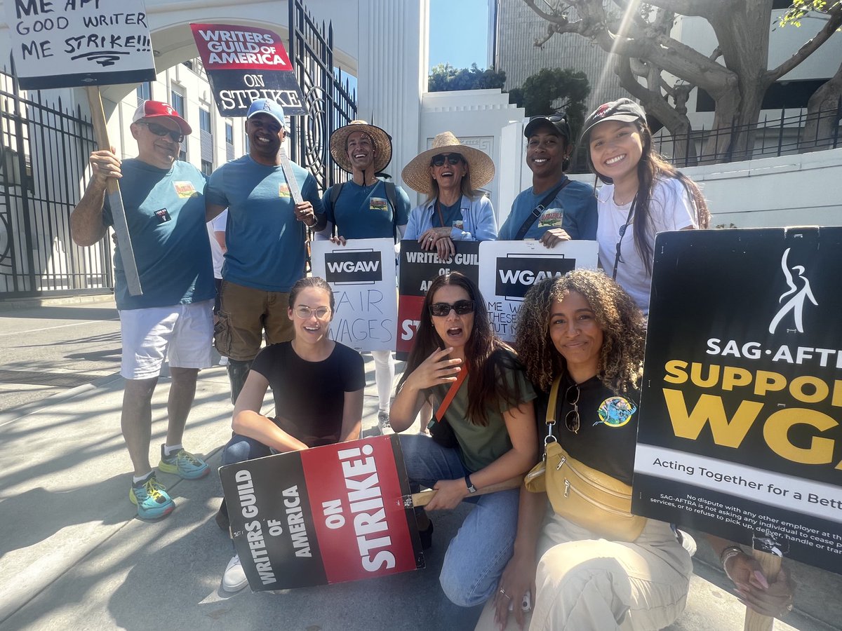 Carla Kettner tweet media