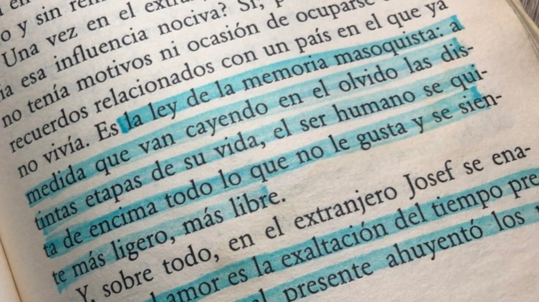 CrAccionpoetica tweet picture