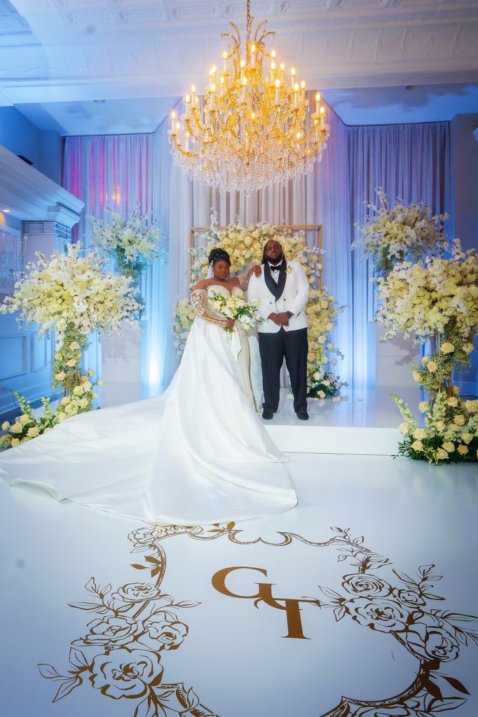 Sharp Crisp Clean tweet media