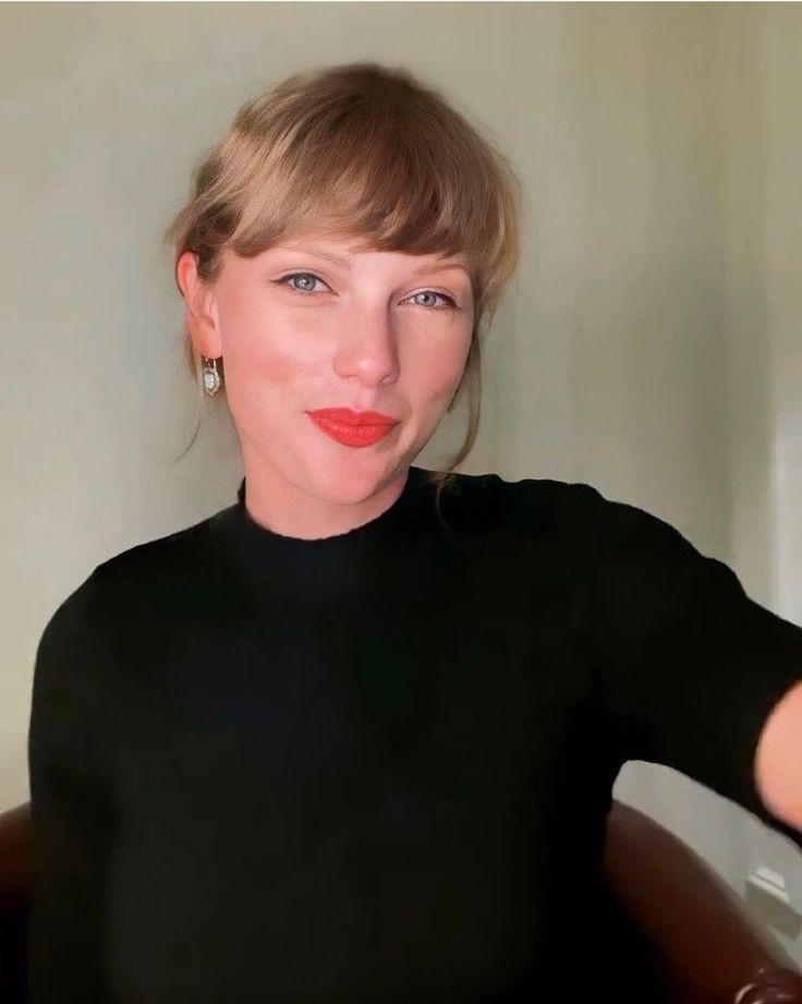 Hii I'm looking for active swiftie moots
