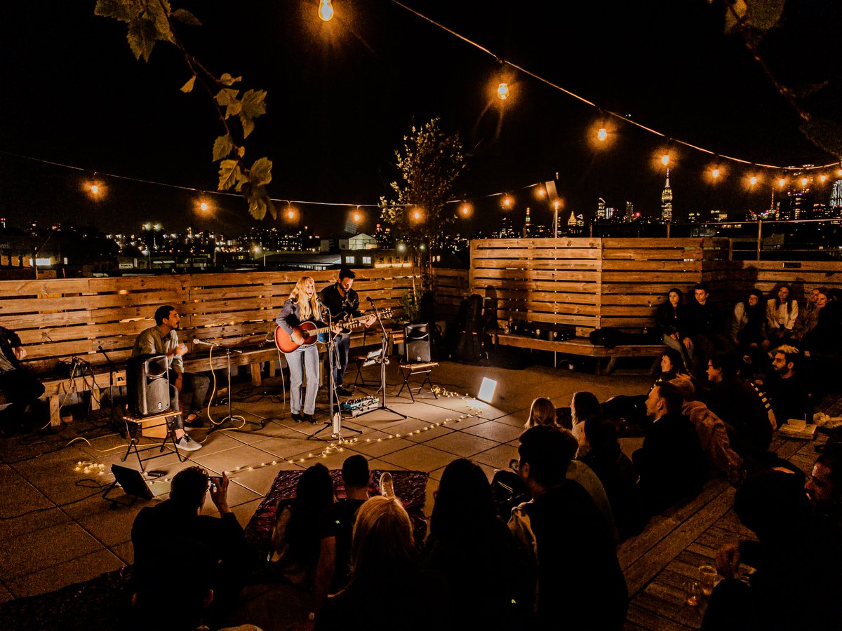 Tight Knit tweet media