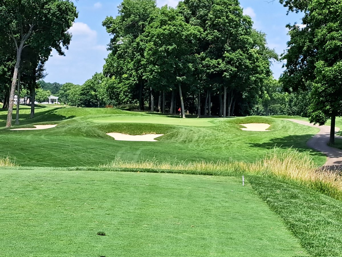 8th Hole, NCR Country Club, South Course in Dayton OH, site of the 1969 PGA Championship, 1986 US Women's Open, 2005 US Senior Open, and 2022 US Women's Senior Open.  

I made my first and only hole in one on this hole on July 9, 2011. https://t.co/WnDCkPQwyG